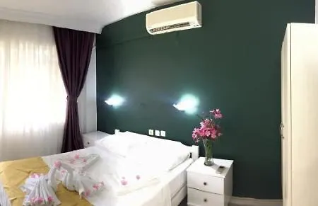 Bulut Garden Otel 2*